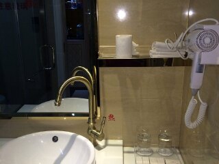 云南大理麗江旅游路線_國慶云南大理麗江游價格_云南大理麗江最適合旅游的季節(jié)