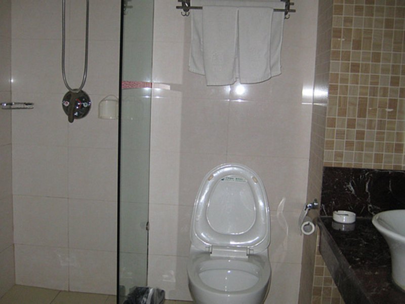 hotelPic