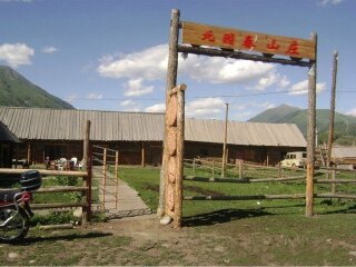 新疆喀納斯報(bào)團(tuán)多少錢_新疆喀納斯旅游多少錢一個人_新疆喀納斯半自助游