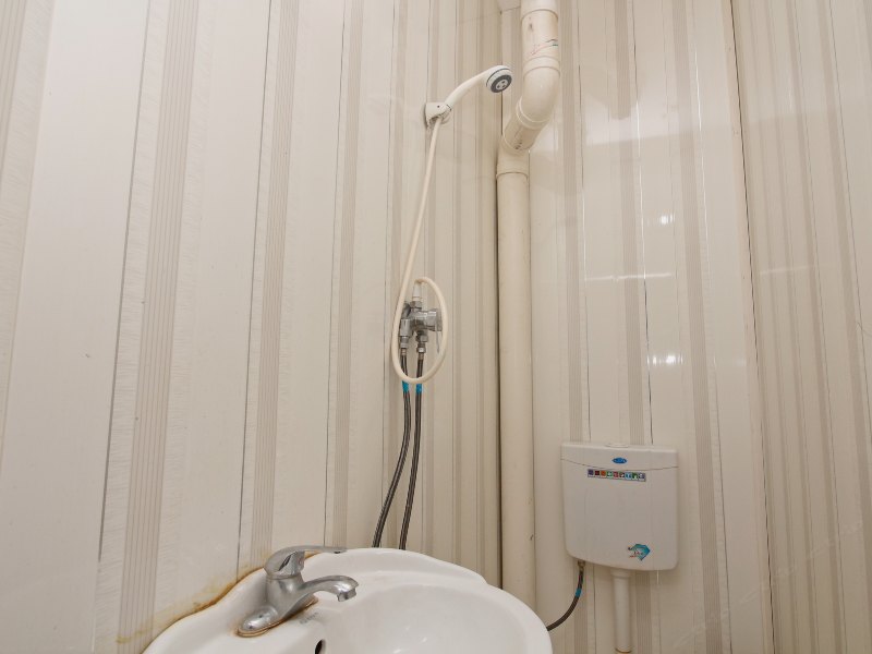 hotelPic
