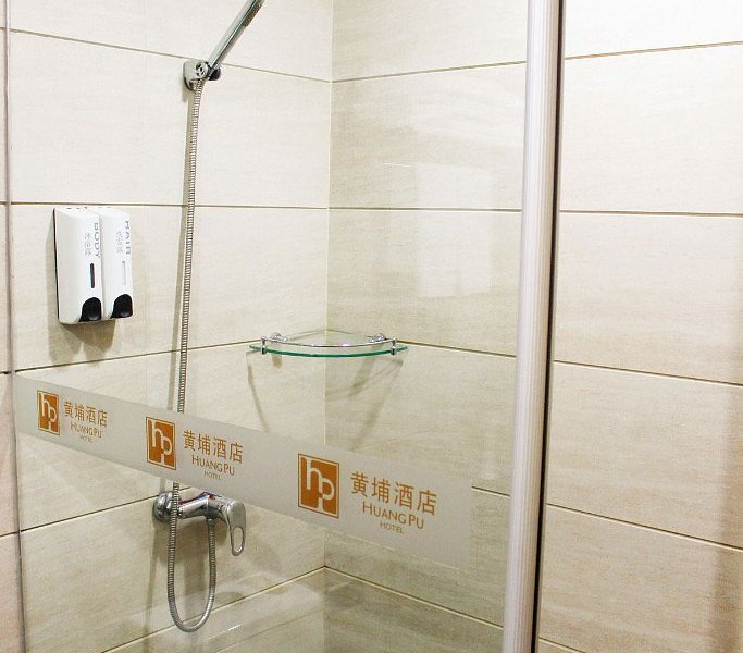 hotelPic