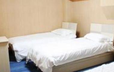hotelPic