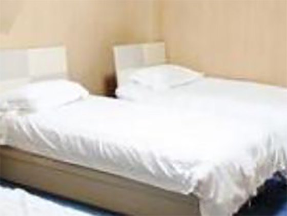 hotelPic