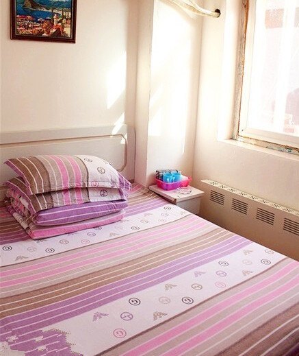 hotelPic