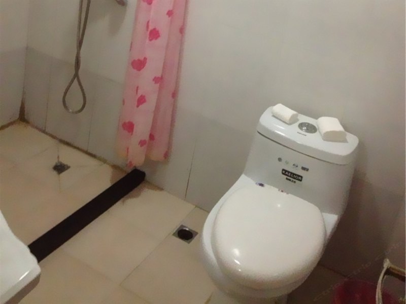 hotelPic