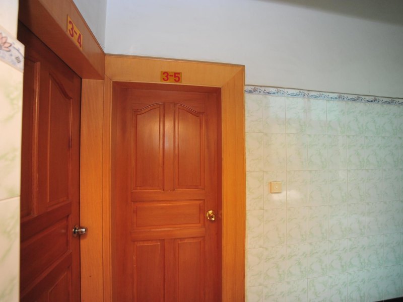 hotelPic