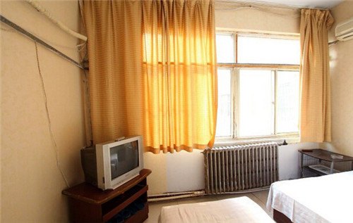 hotelPic