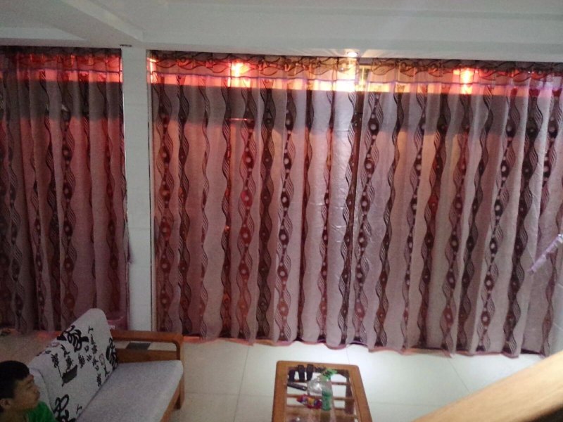 hotelPic