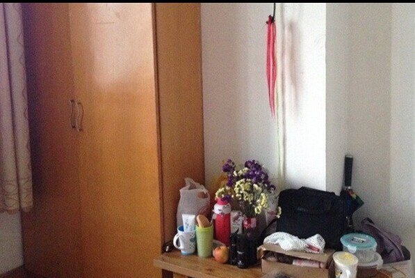 hotelPic