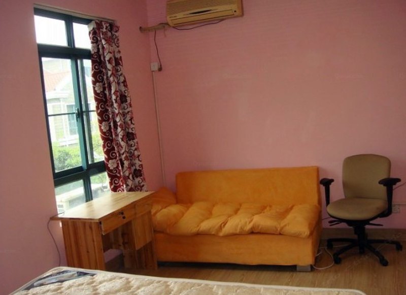 hotelPic