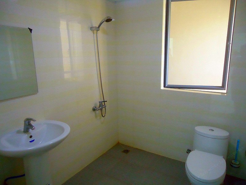 hotelPic