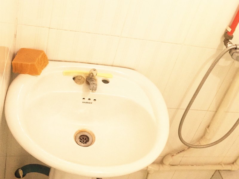 hotelPic