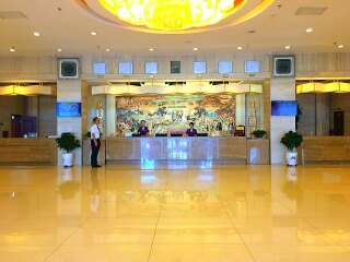 新疆報(bào)團(tuán)旅游多少錢_國(guó)慶新疆游價(jià)格_新疆旅游最佳路線