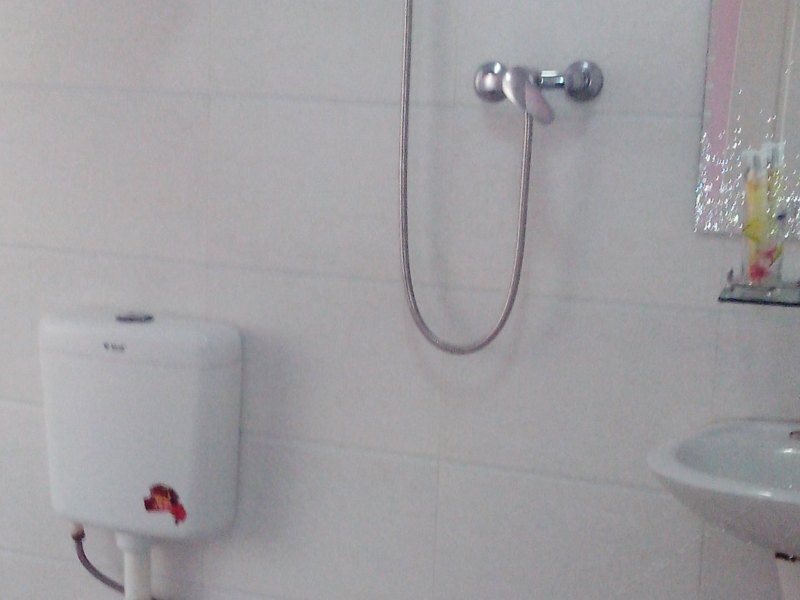 hotelPic