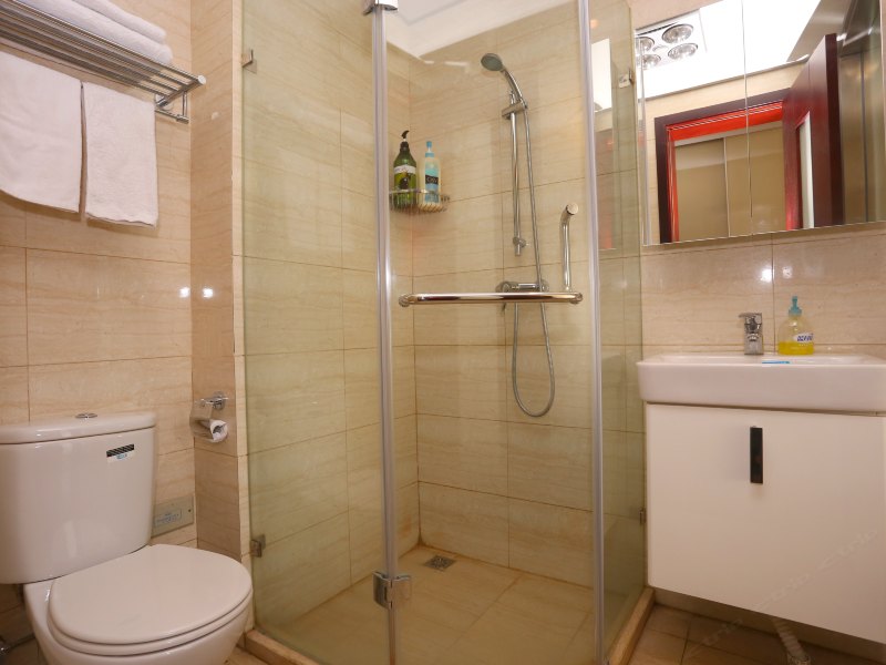 hotelPic