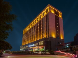 廣西巴馬游價(jià)格_廣西巴馬私人定制旅游_2021年廣西巴馬旅游團(tuán)報(bào)價(jià)