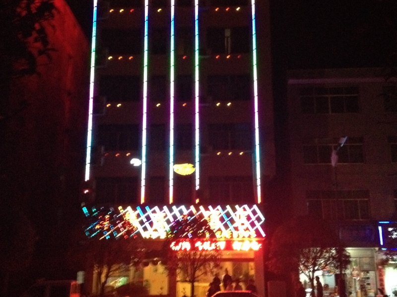 hotelPic