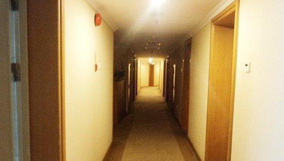 hotelPic