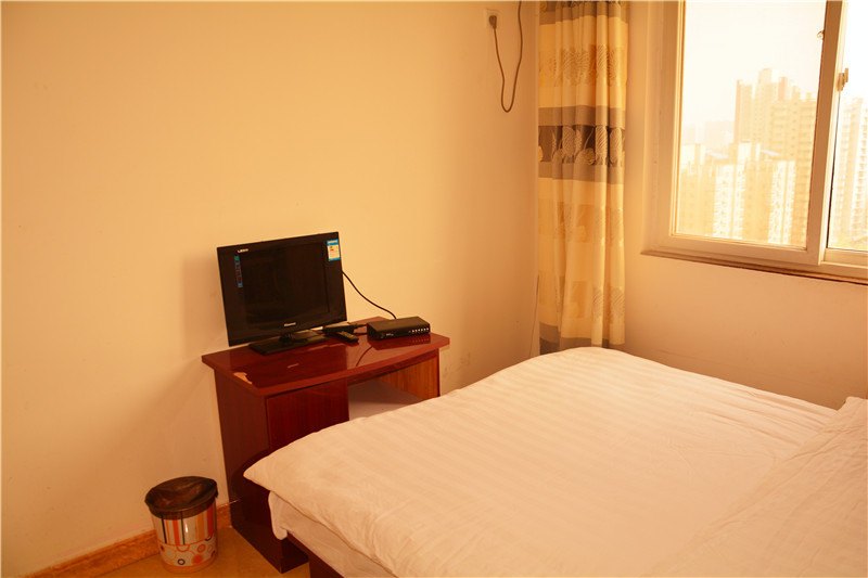 hotelPic