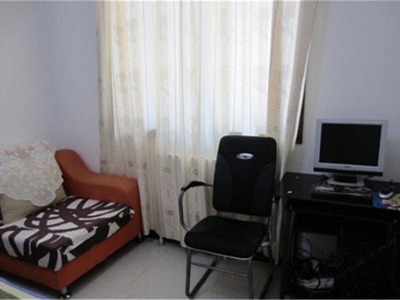 hotelPic