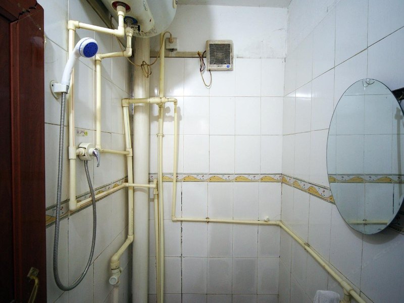 hotelPic
