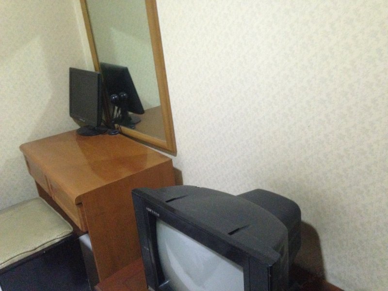 hotelPic