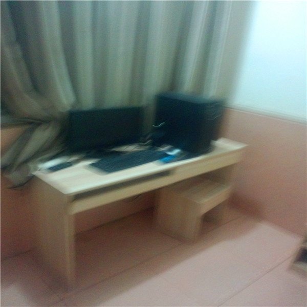 hotelPic
