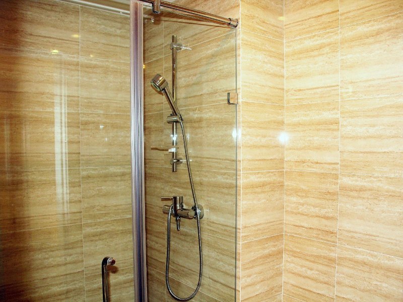 hotelPic