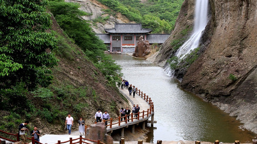 [清明] 大别山石窟风情谷1日游>阜阳发团