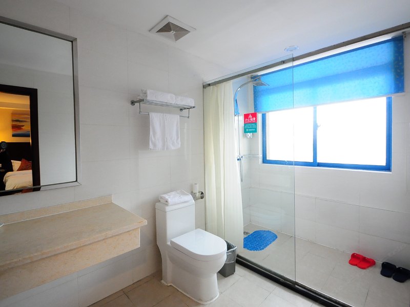 hotelPic