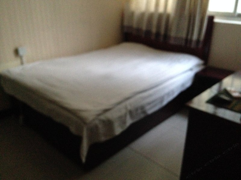 hotelPic