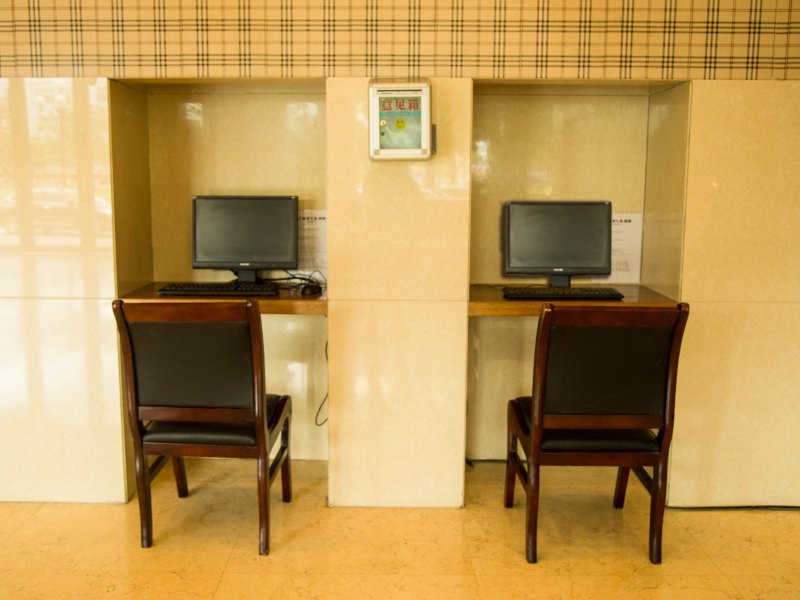 hotelPic