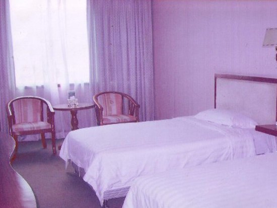 hotelPic