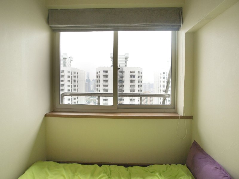 hotelPic