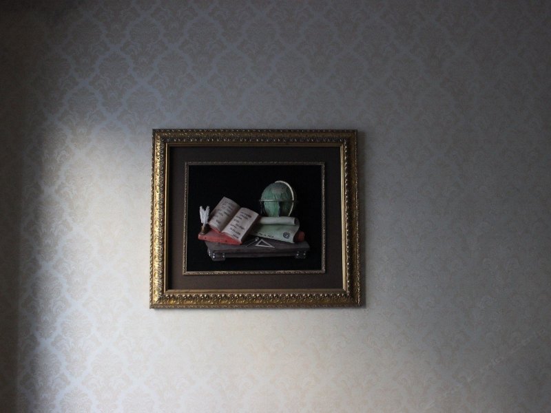 hotelPic