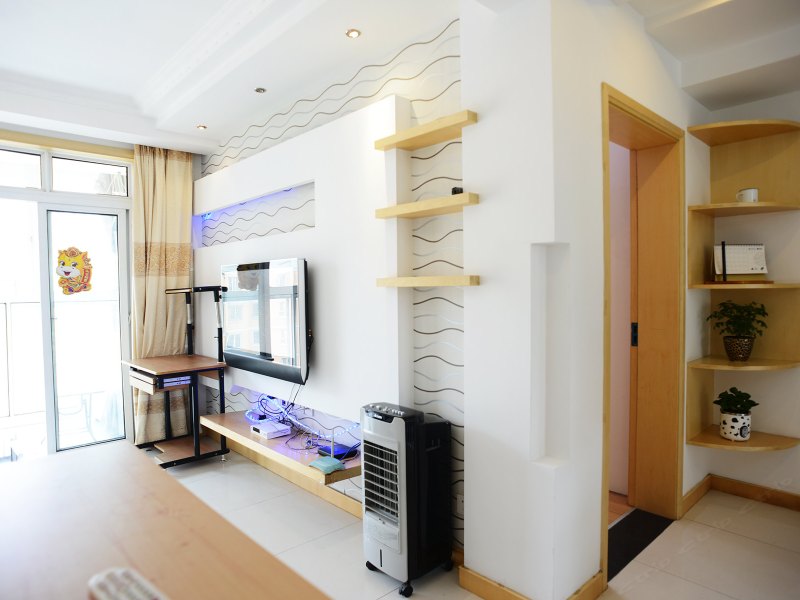 hotelPic