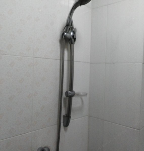 hotelPic