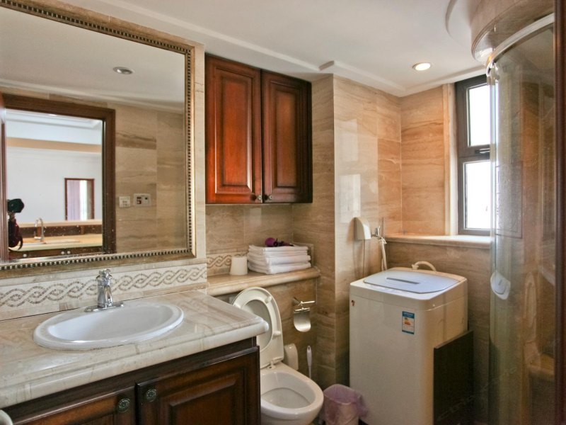 hotelPic