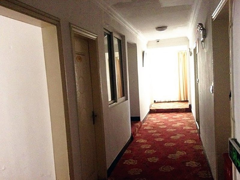 开心住房连锁公寓(上海万安街三店)