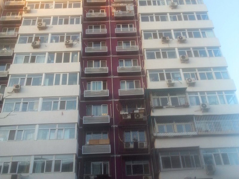 hotelPic