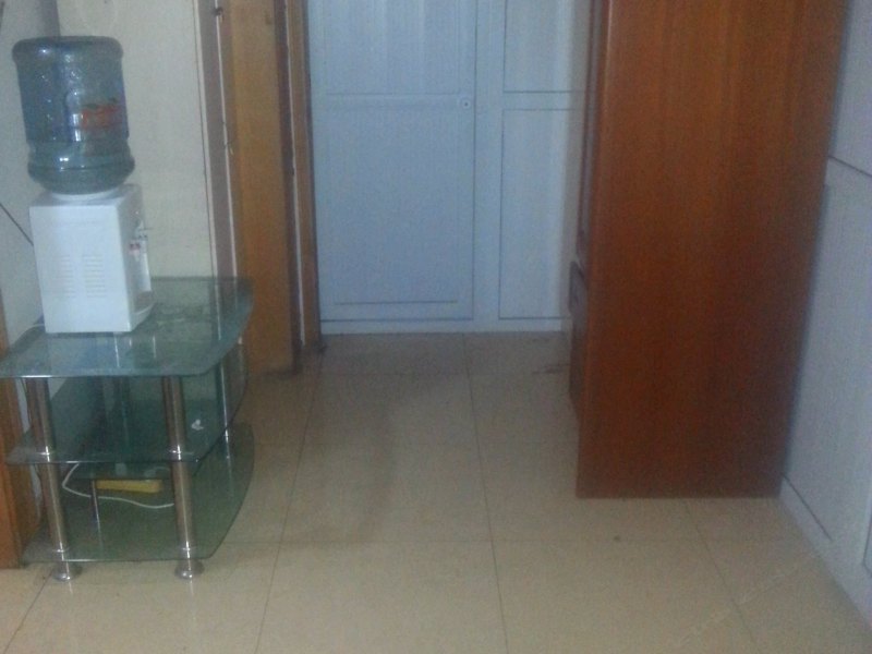hotelPic