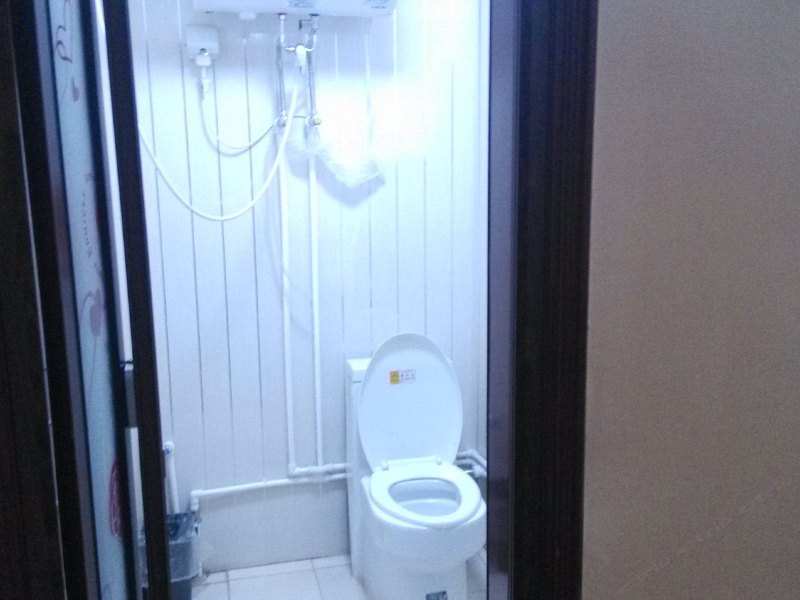 hotelPic