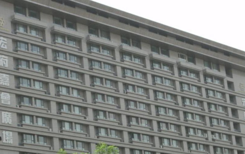 hotelPic