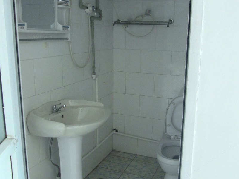 hotelPic