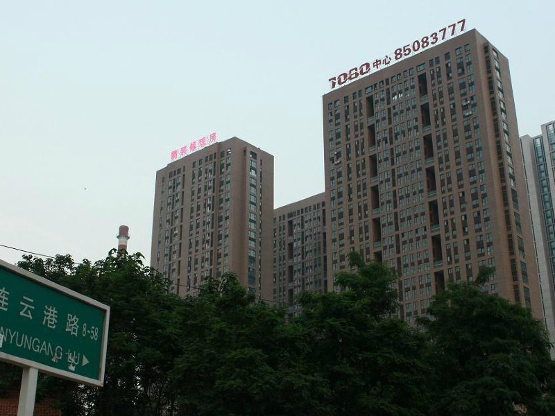 hotelPic