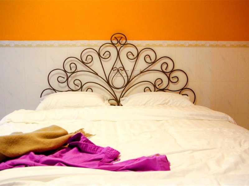 hotelPic