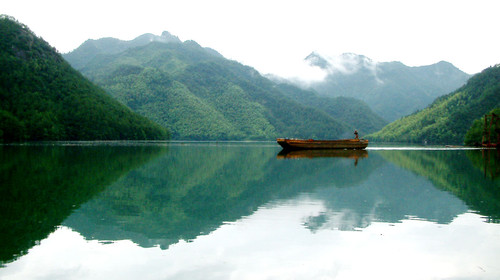 山-国清寺-石梁飞瀑-琼台仙谷-济公故居-寒山湖-桐柏宫5日游>门票全含