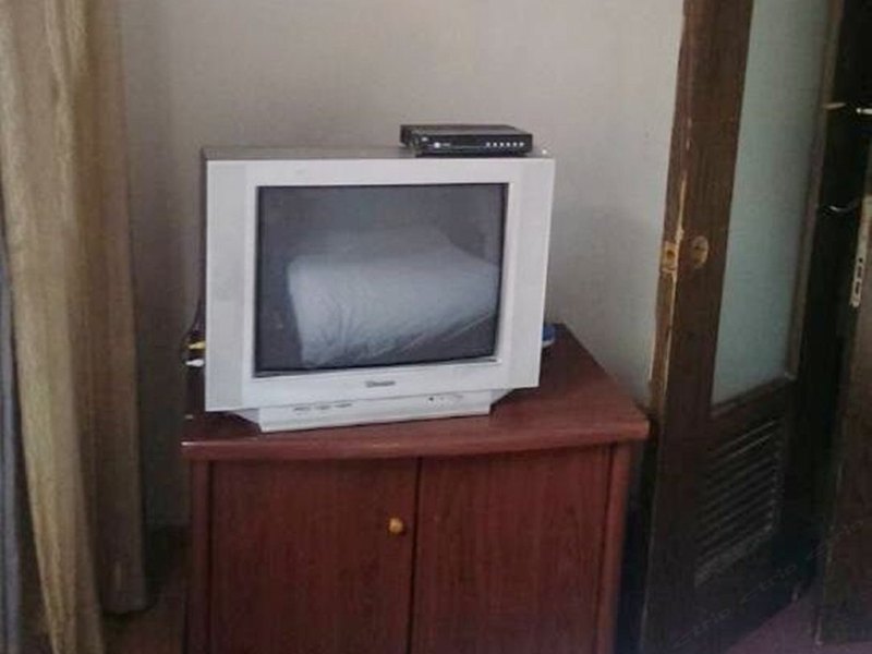 hotelPic
