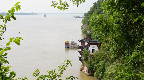 马鞍山采石矶