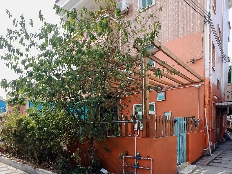 深圳一人巷客栈